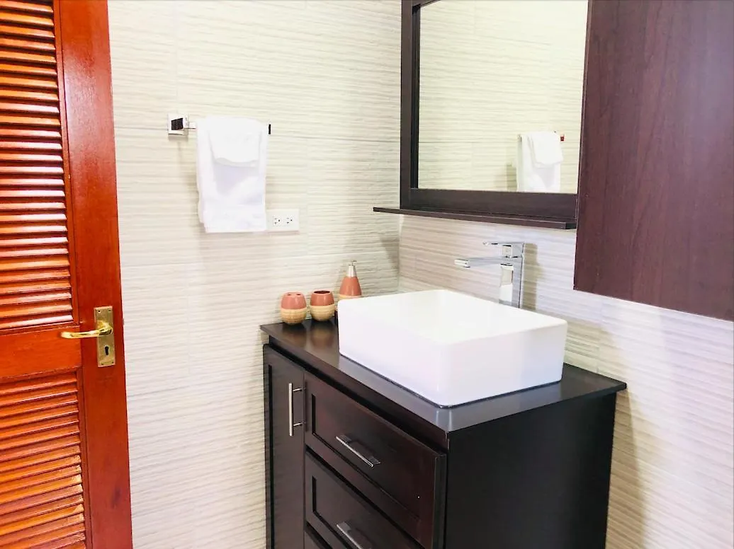 Luxury Apartments And Rooms,The Lagoons 몬테고 베이 0*,  자메이카