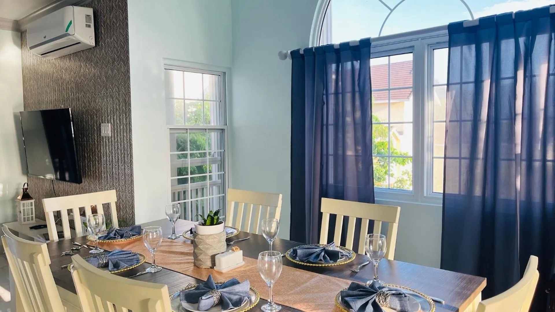 Luxury Apartments And Rooms,The Lagoons Montego Bay